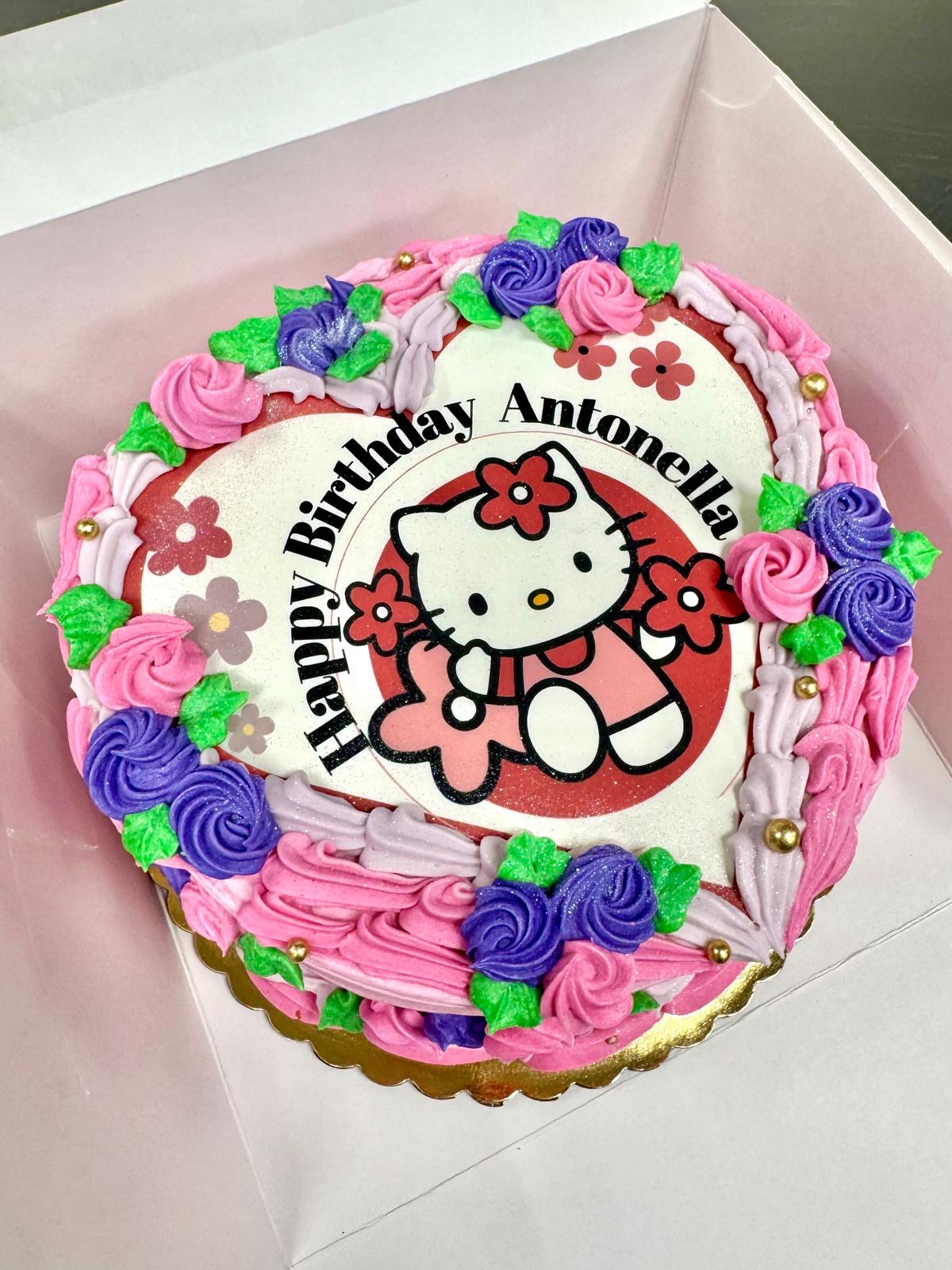 Hello Kitty Cake