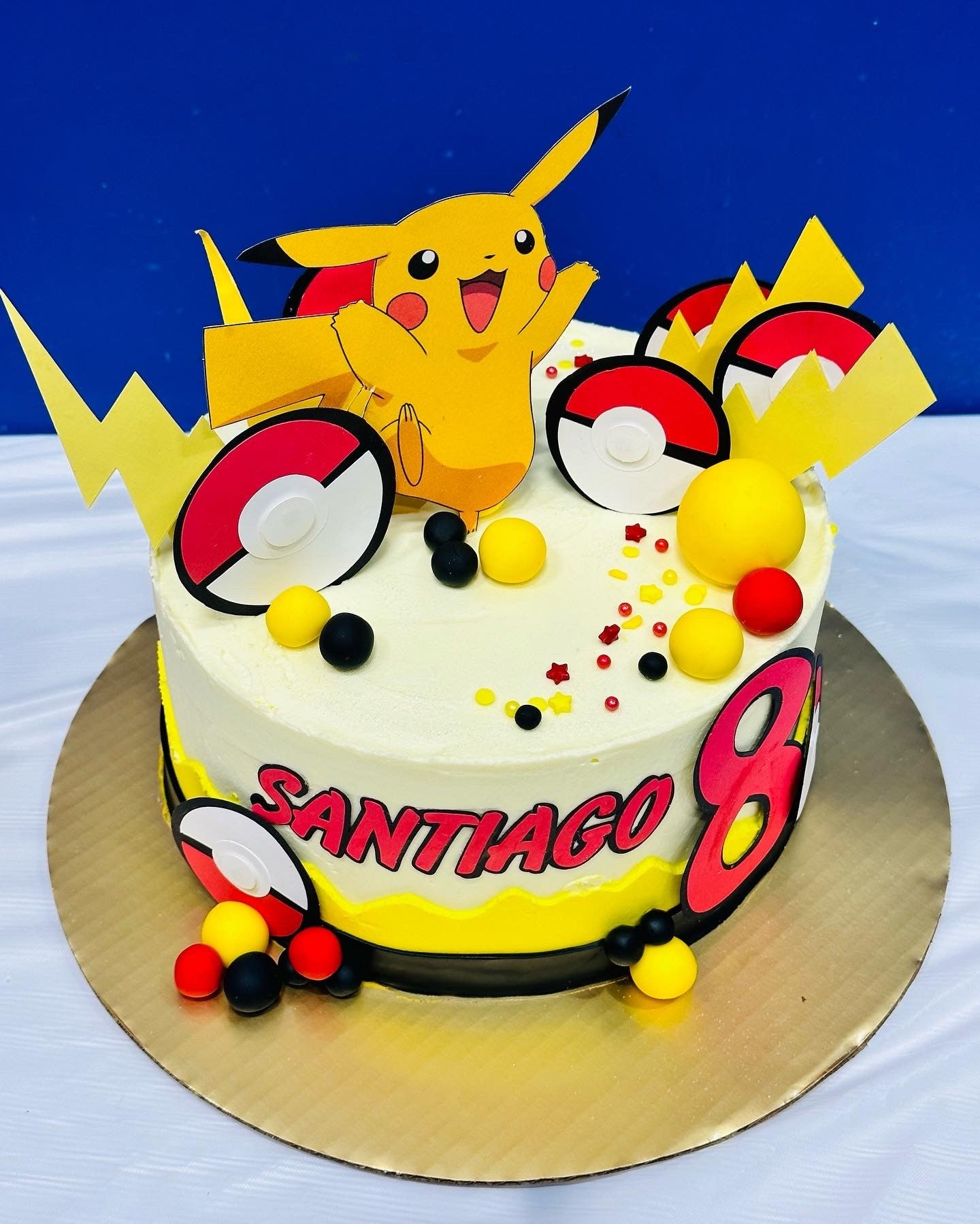 Pikachu Cake