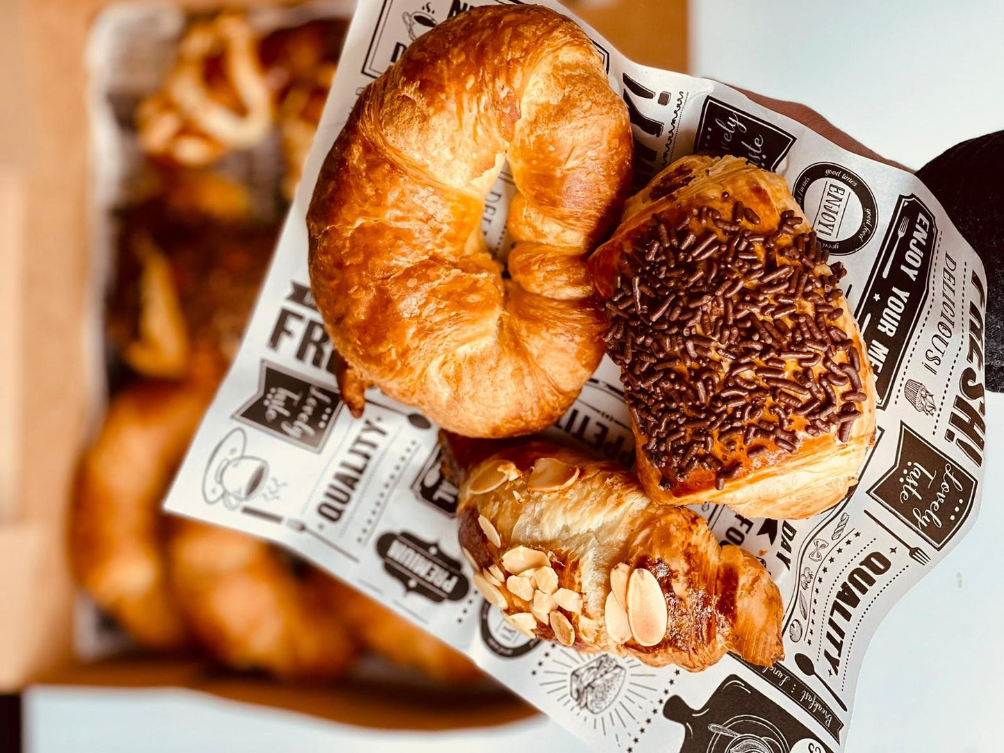 Assorted Croissant Box (12 units)