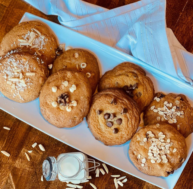 Assorted Cookie Box (12 Pack)
