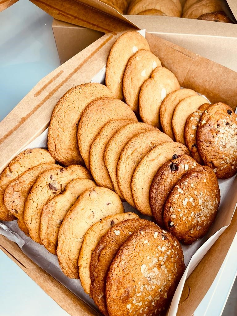 Assorted Cookie Box (12 Pack)