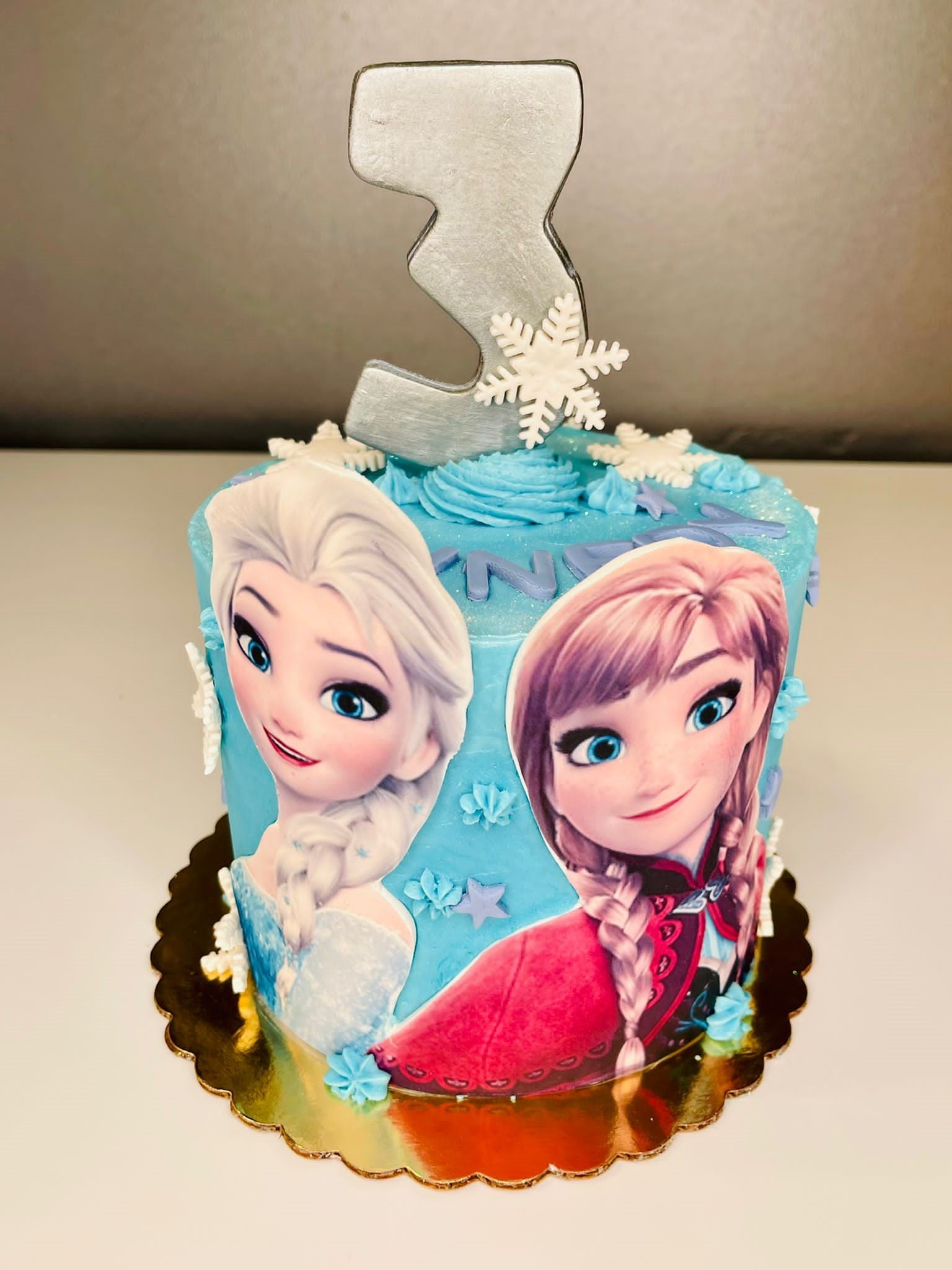 Elsa and Anna Frozen Princess Cake